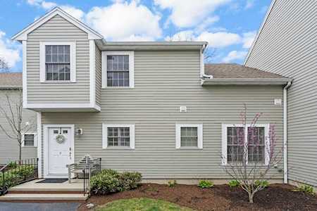 11 Brookside Rd #9 Braintree, MA 02184