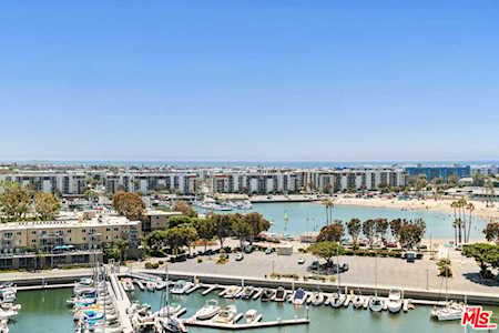 4267 Marina City Dr #910 Marina Del Rey, CA 90292