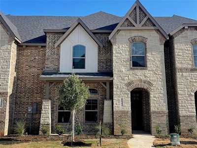 6842 Joelene Rae Drive Arlington, TX 76001