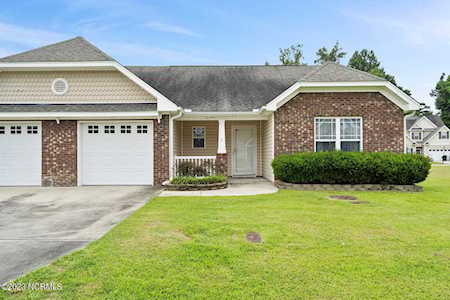 308 Falcon Bridge Dr New Bern, NC 28560