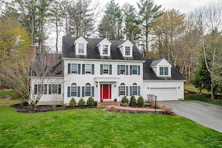 32 Sumac Ln Durham, NH 03823