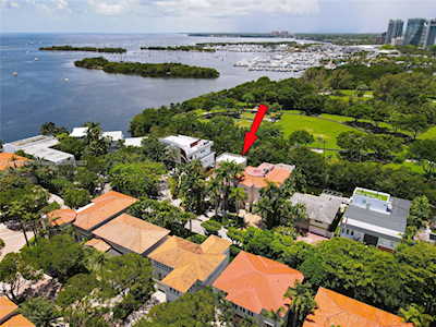 3566 Rockerman Rd Miami, FL 33133