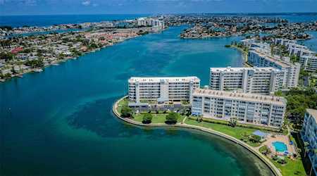 7922 Sailboat Key Blvd S #106 South Pasadena, FL 33707