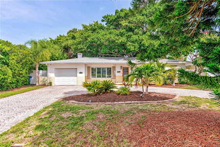 10204 Paradise Blvd Treasure Island, FL 33706