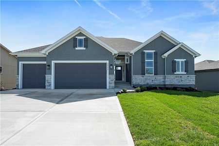 2777 SW 12th St Lee's Summit, MO 64081