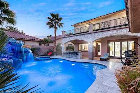 10628 Lago Cantini St Las Vegas, NV 89141