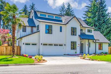 14705 SE Eastgate Dr Bellevue, WA 98006