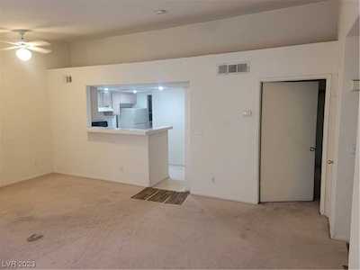 1830 N Pecos Rd #229 Las Vegas, NV 89115