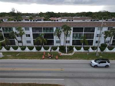 6727 Midnight Pass Rd #202A Sarasota, FL 34242