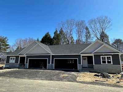 15 Steplar Crossing #15 Easthampton, MA 01027