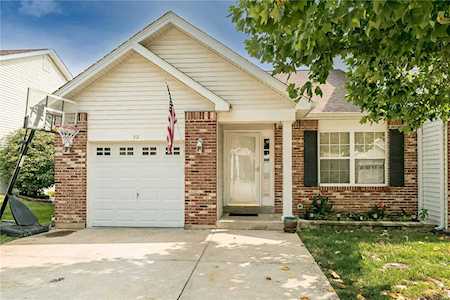 32 Parkway Villas Ct St Peters, MO 63303