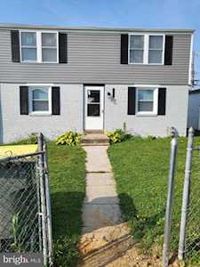 114 Delaware Dr New Castle, DE 19720
