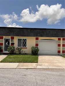 4946 Allner St New Port Richey, FL 34652