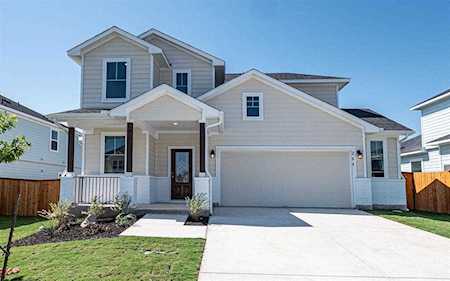 208 Copper Lily DR Liberty Hill, TX 78642