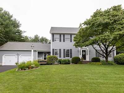 72 Emerson Rd Walpole, MA 02032