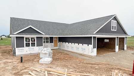 485 High Ridge Trl Pulaski, Town of Chase, WI 54162
