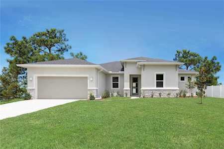 97 Kashmir Trl Palm Coast, FL 32164