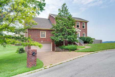 101 River Ct Nashville, TN 37221