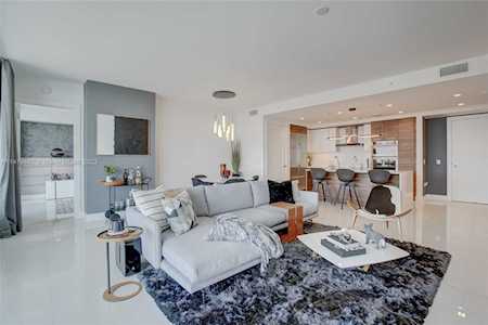 100 E Las Olas Blvd #2802 Fort Lauderdale, FL 33301
