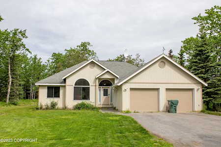 37160 Cetacea Ln Kenai, AK 99611