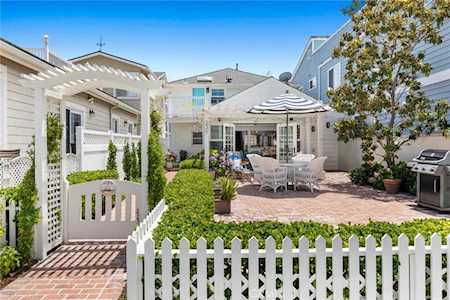 230 Agate Ave Newport Beach, CA 92662