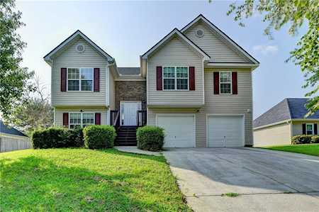 4055 Brushymill Court Loganville, GA 30052
