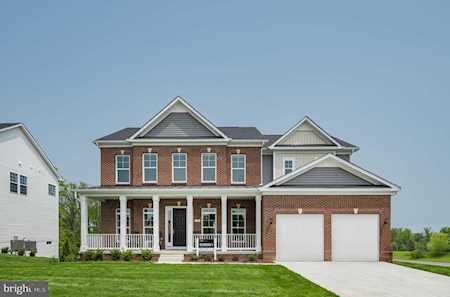 7101 Corner Creek Way Glenn Dale, MD 20769