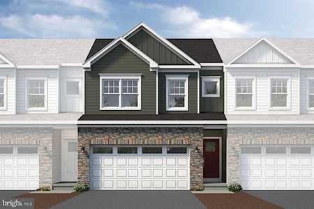 547 Brandywine Dr State College, PA 16801