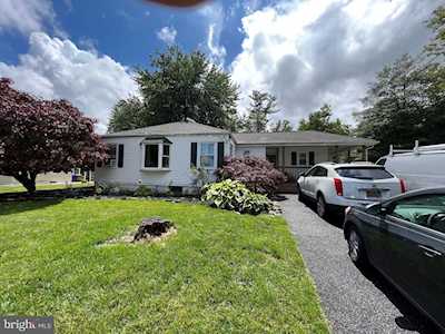 202 Beeson Rd Wilmington, DE 19809