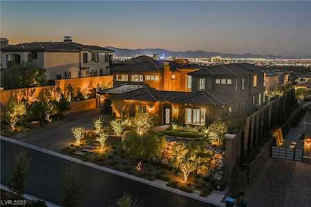 12 Olympia Ridge Dr Las Vegas, NV 89141