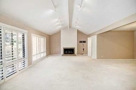 1222 Commons Drive Sacramento, CA 95825