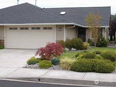 17 Willow Pointe Loop #17 Longview, WA 98632