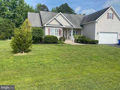 35141 Country Walk Delmar, DE 19940