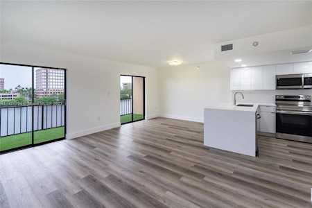 5249 NW 7th St #408 Miami, FL 33126