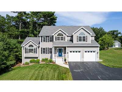 18 Mockingbird Hill Road Groton, MA 01450