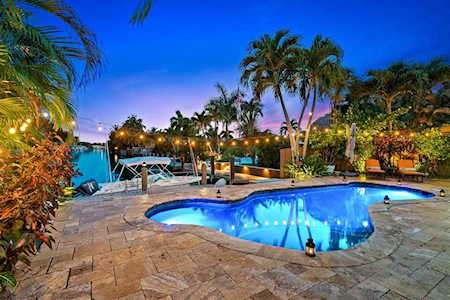 1500 NE 24th St Wilton Manors, FL 33305