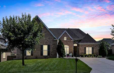 1044 Nealcrest Cir Spring Hill, TN 37174