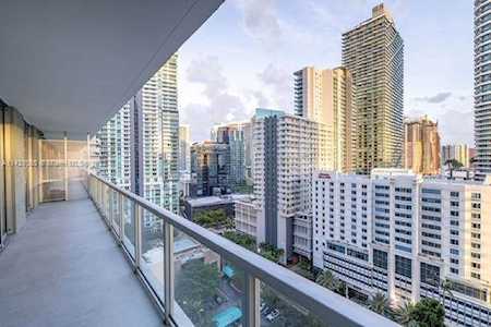 1111 SW 1st Ave #2017-N Miami, FL 33130