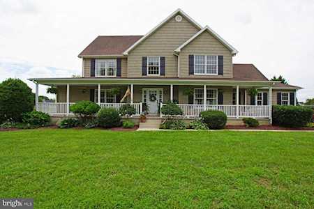 496 Golf Links Ln Magnolia, DE 19962