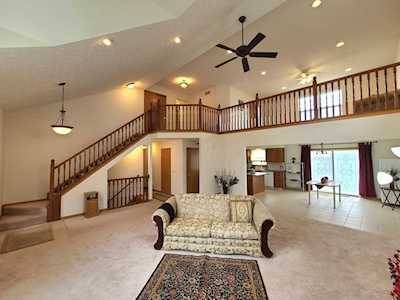 1010 Mueller Drive Reynoldsburg, OH 43068