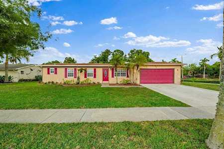 432 La Mancha Avenue Royal Palm Beach, FL 33411