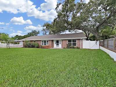 13589 101st TERRACE Seminole, FL 33776