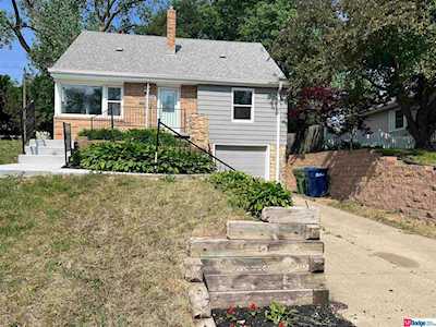 1024 Parkway Dr Bellevue, NE 68005
