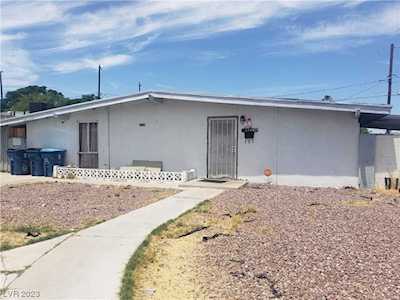 2208 Ryan Ave Las Vegas, NV 89101