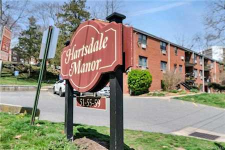 59 Fieldstone Dr #17 Hartsdale, NY 10530