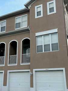 94 S Highland Ave #2401 Tarpon Springs, FL 34689