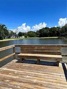 3806 N Oak Dr #V21 Tampa, FL 33611