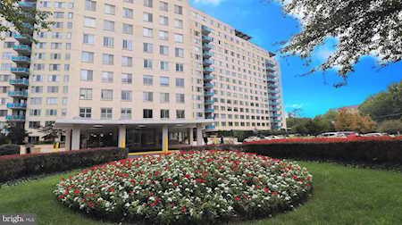 10500 Rockville Pike #1401 Rockville, MD 20852