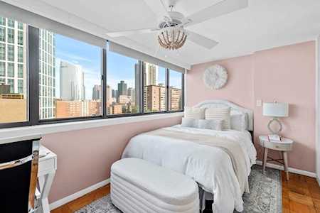 6 Whittier Pl #11F Boston, MA 02114