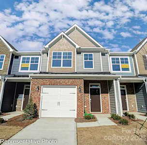 6337 Nandina Dr Harrisburg, NC 28075